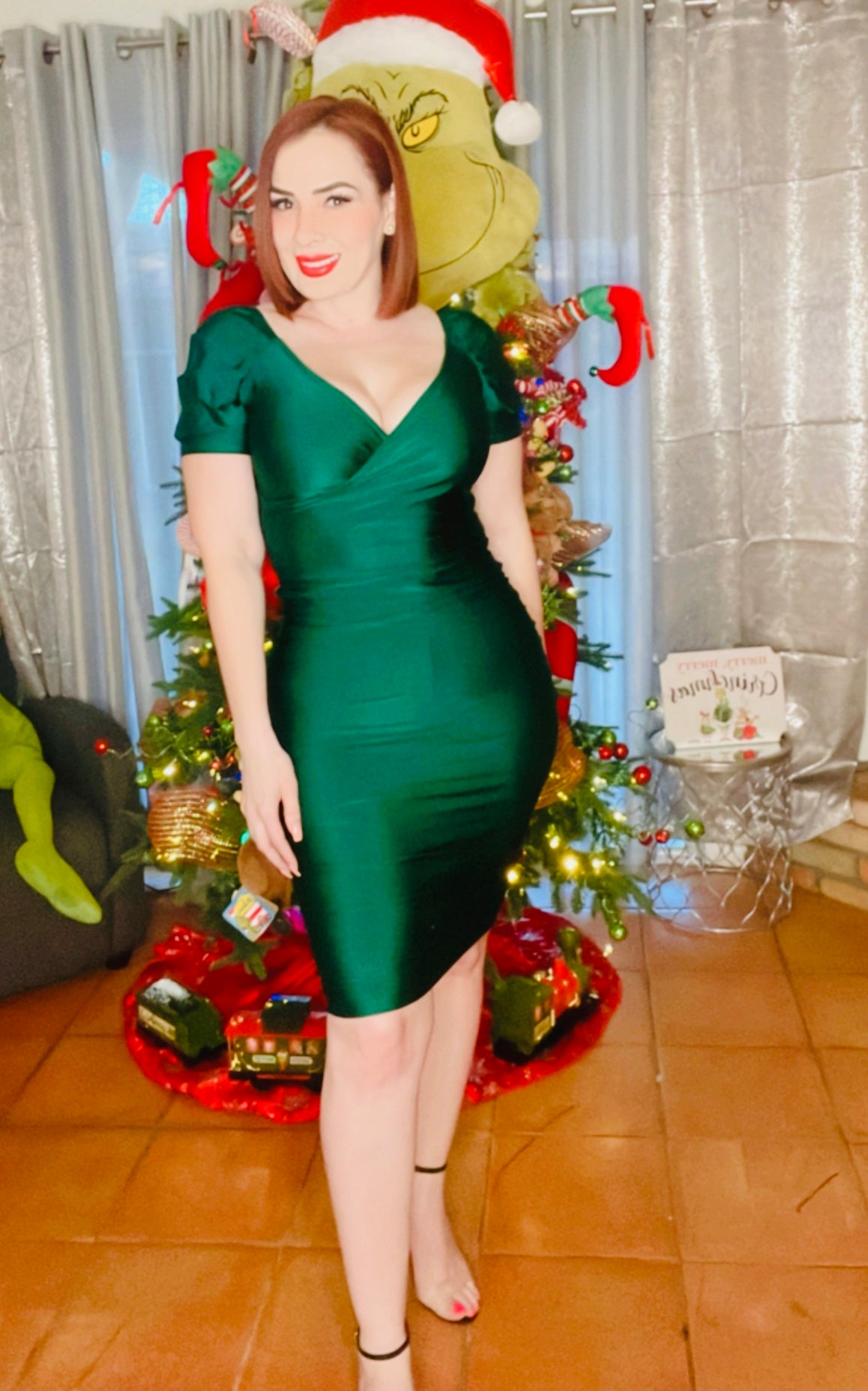 green dress